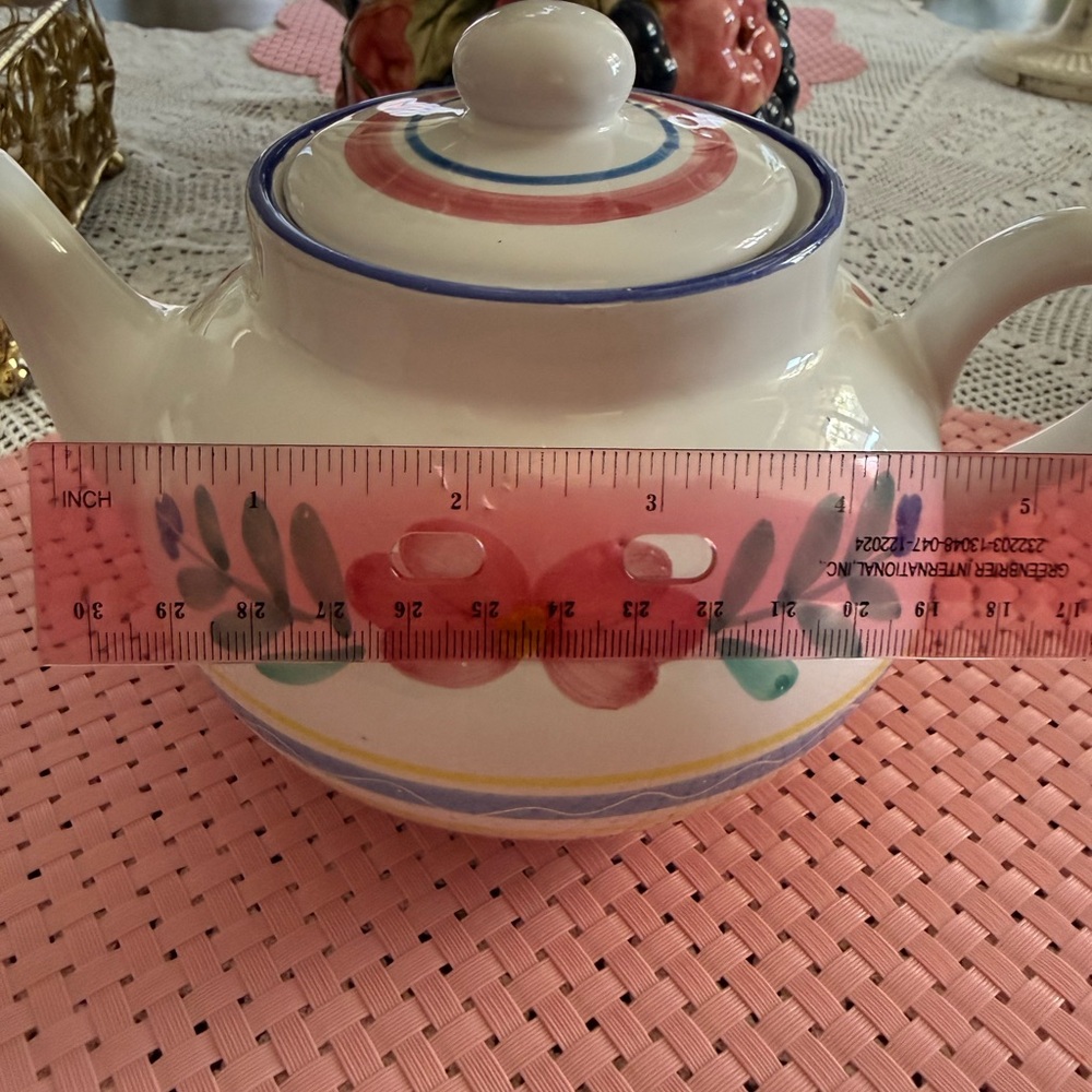 Vintage Floral Ceramic Teapot – Cottage Style Kitchen Decor - Picture 8 of 8